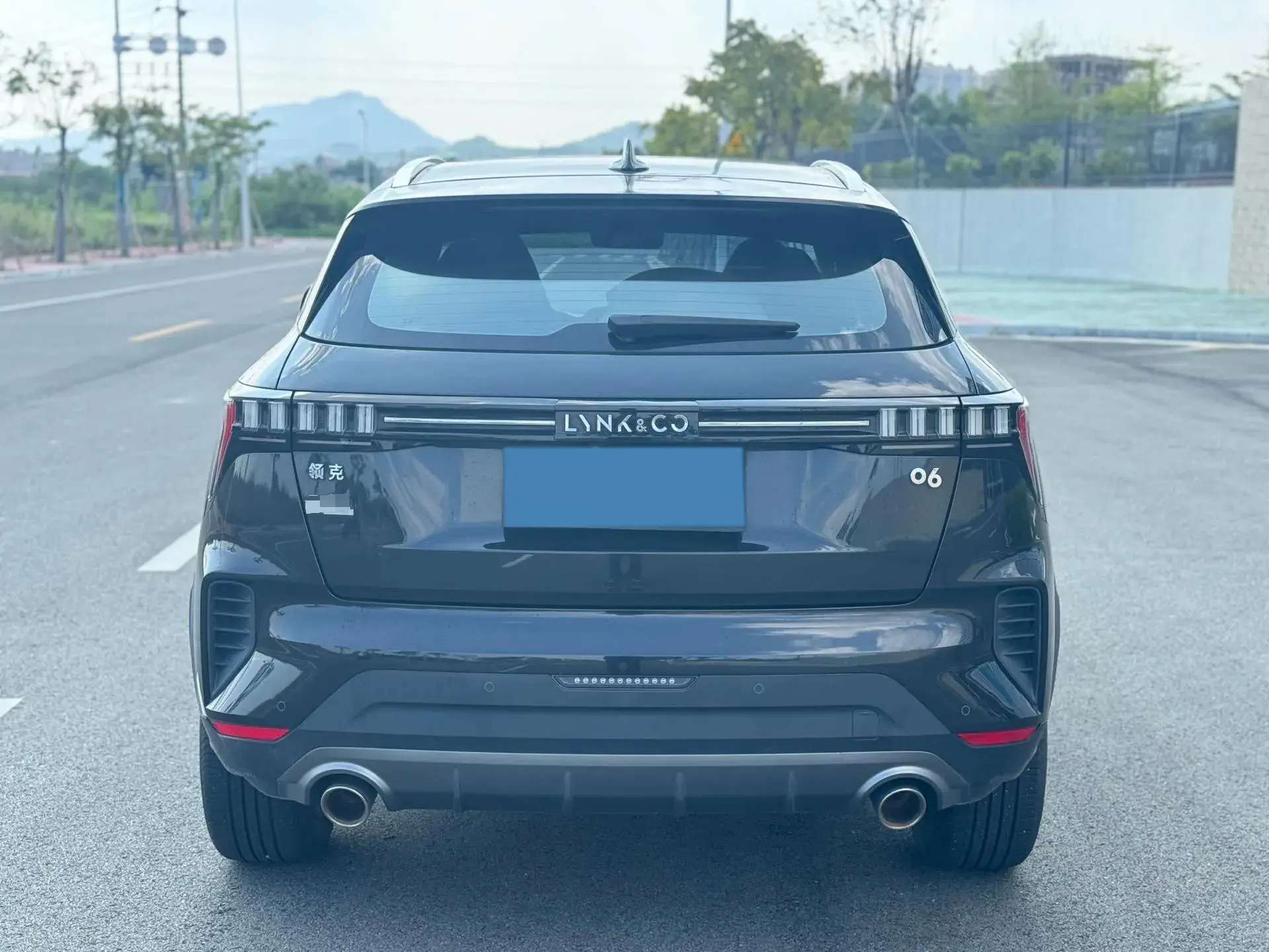 2020 LYNK&CO 06 thumbnail 4