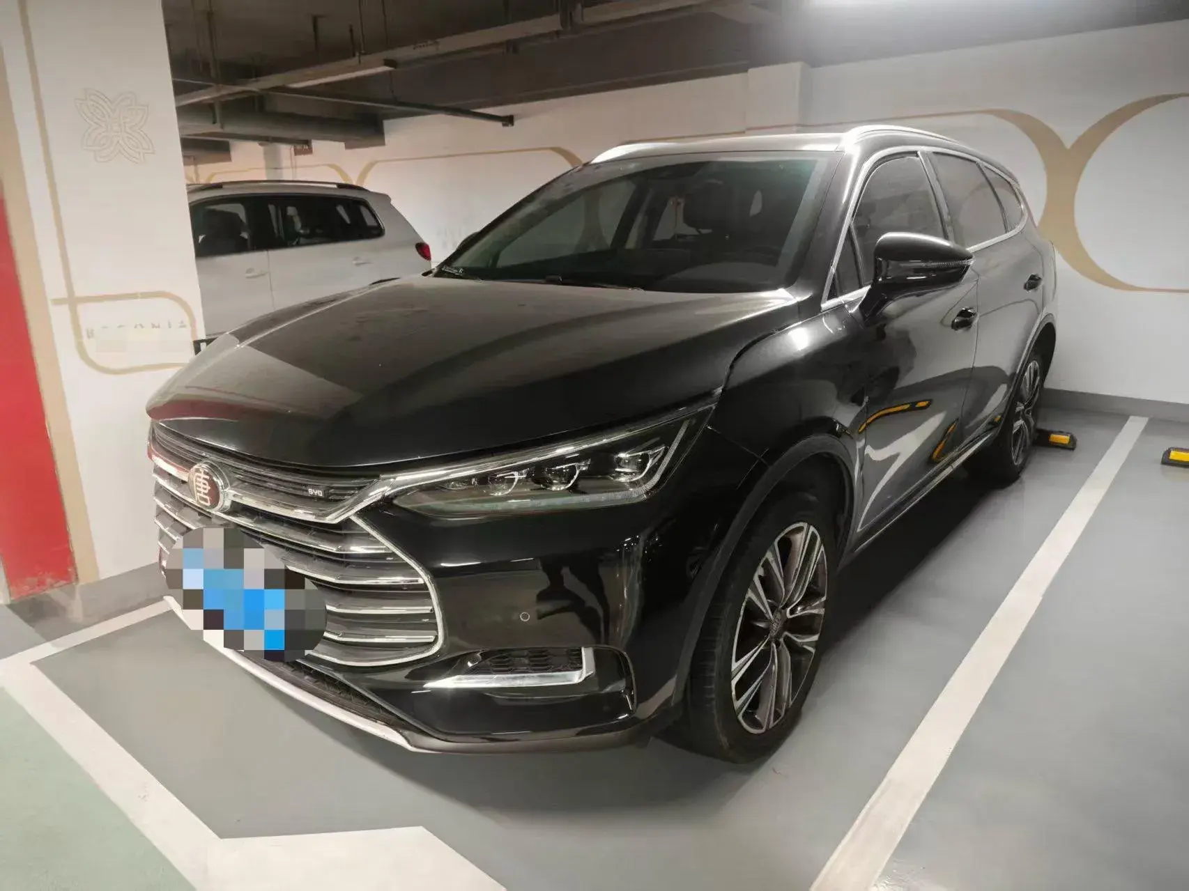 2018 BYD TANG view 1
