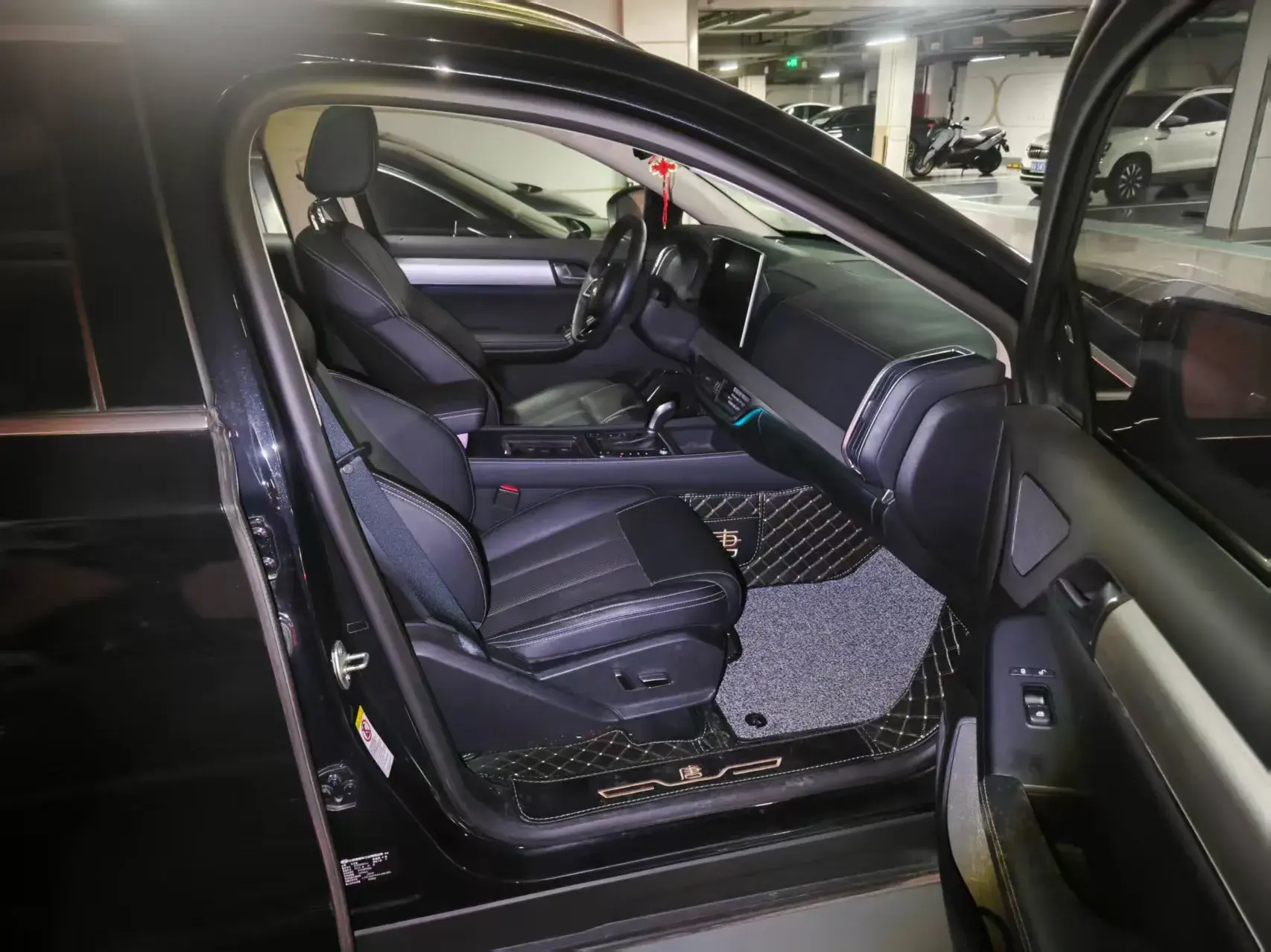 2018 BYD TANG thumbnail 3