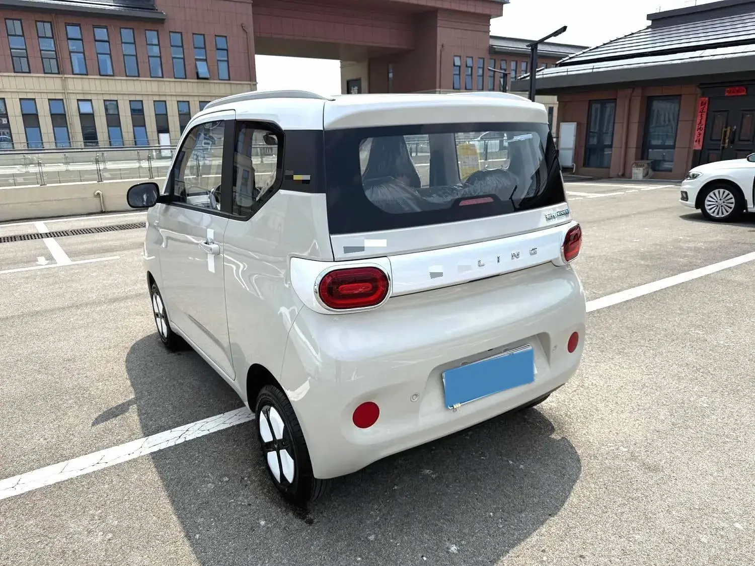 2024 WULING HONGGUANG thumbnail 4