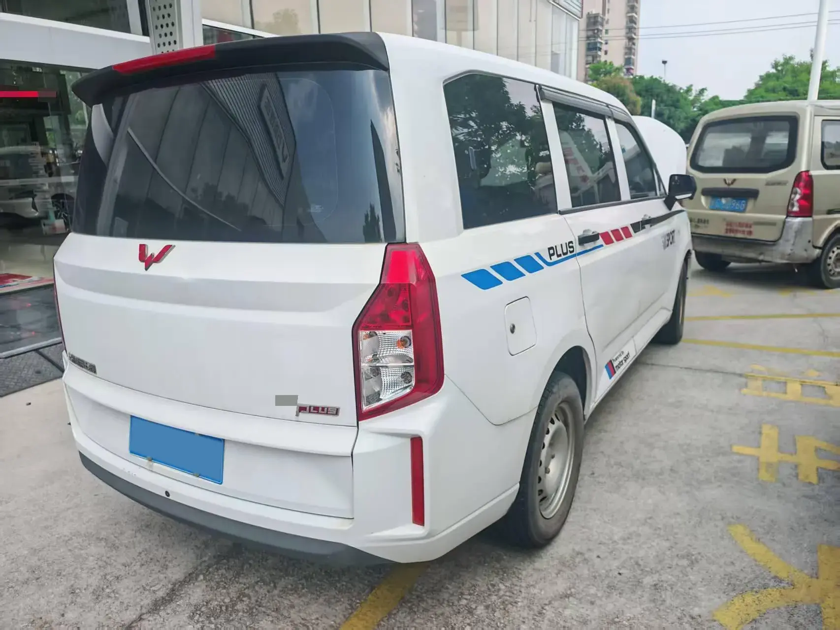 2020 WULING HONGGUANG thumbnail 4