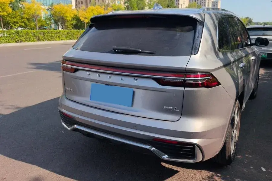 2021 GEELY MONJARO thumbnail 2