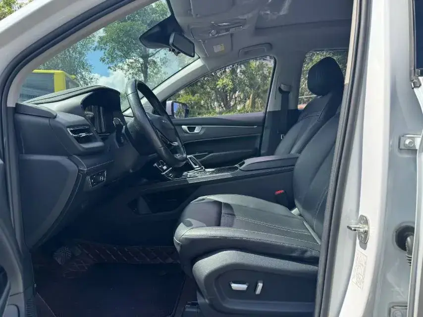 2021 WULING XINGCHEN thumbnail 4