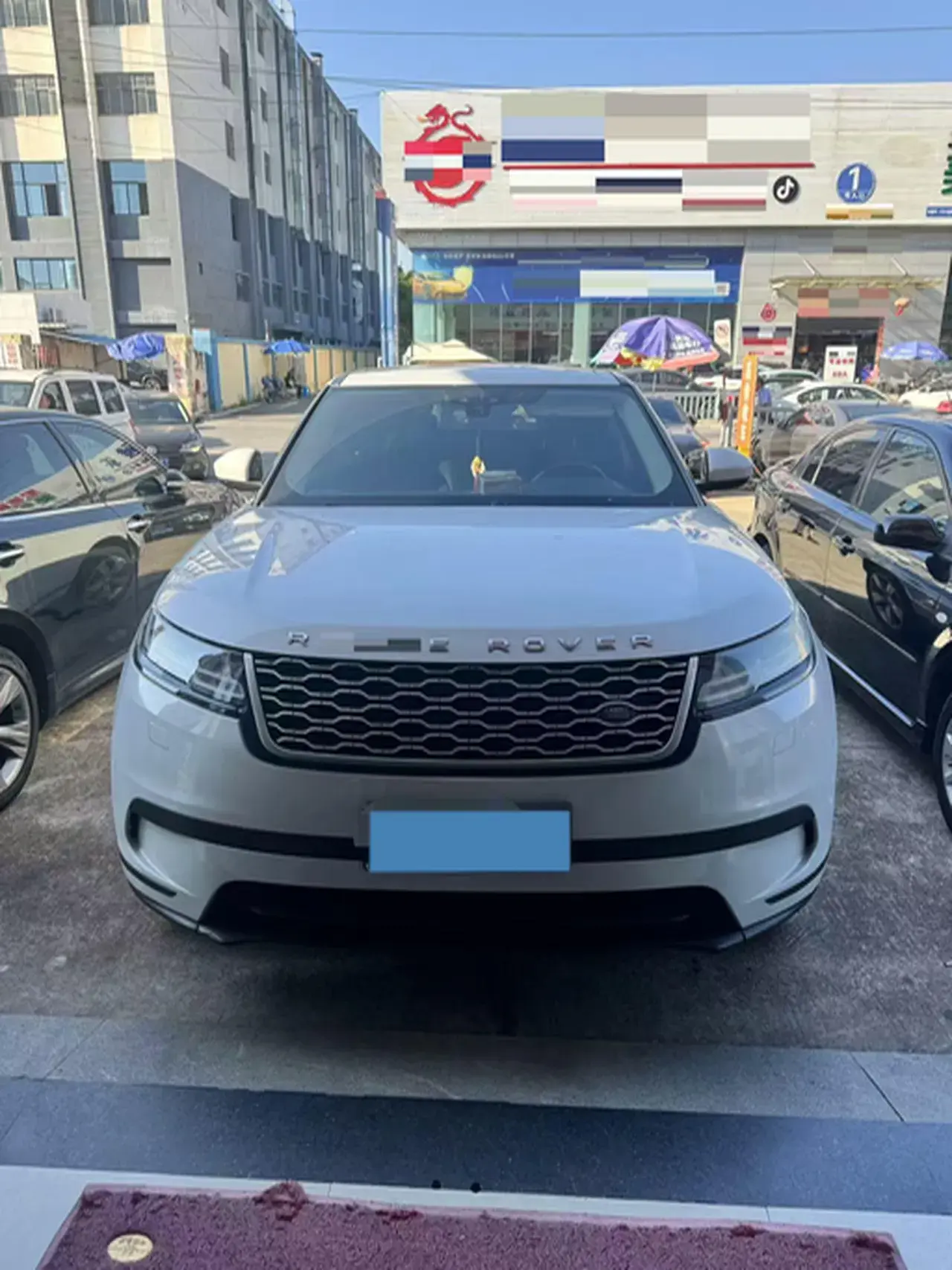 2019 LAND ROVER thumbnail 2