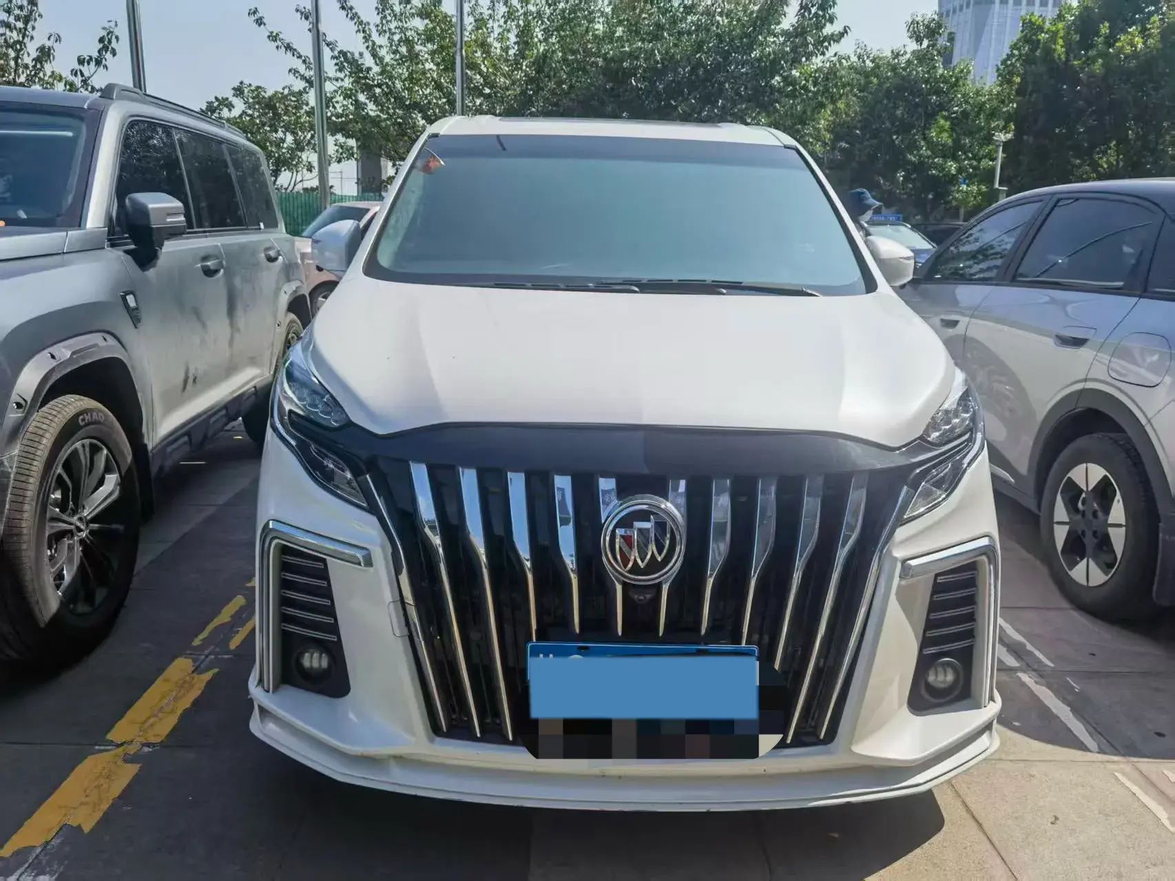 2021 BUICK GL8 thumbnail 3