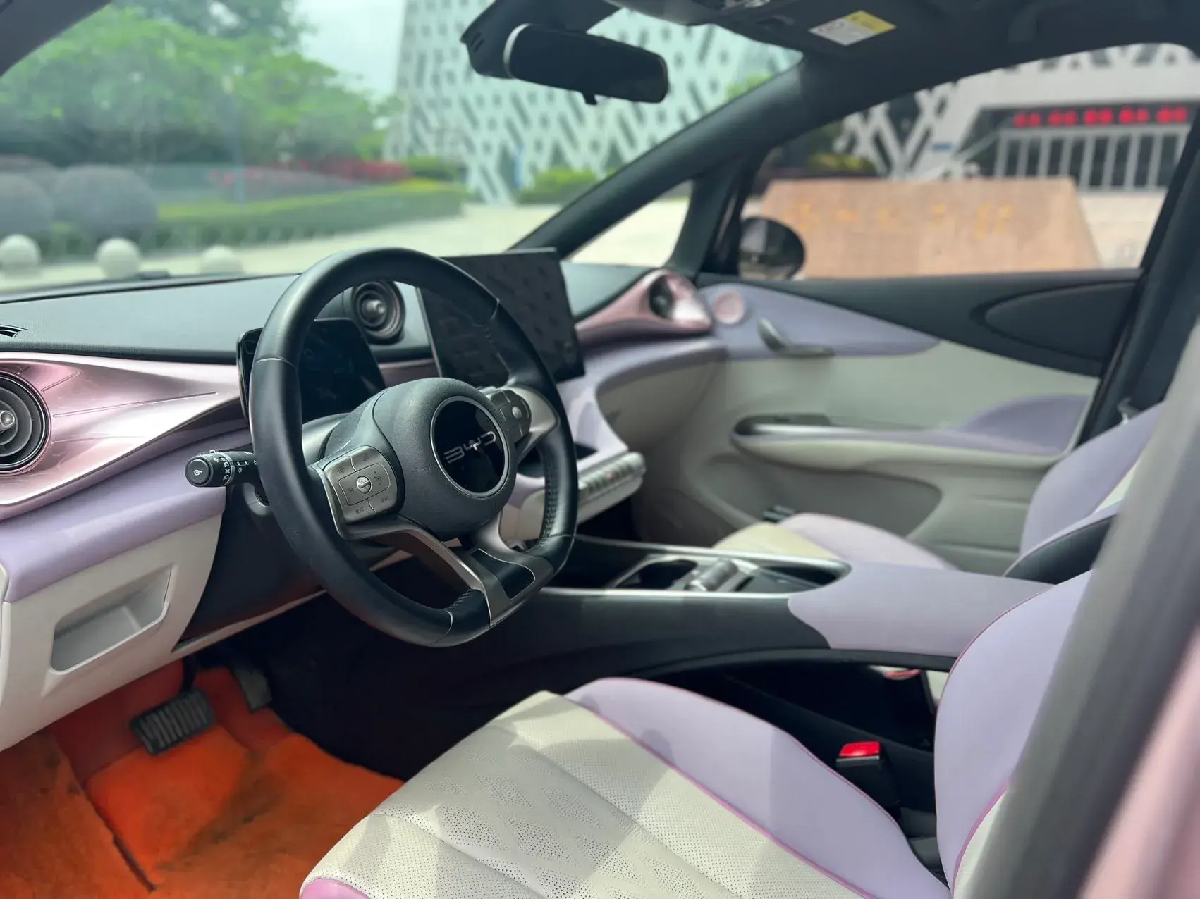 2023 BYD DOLPHIN thumbnail 4