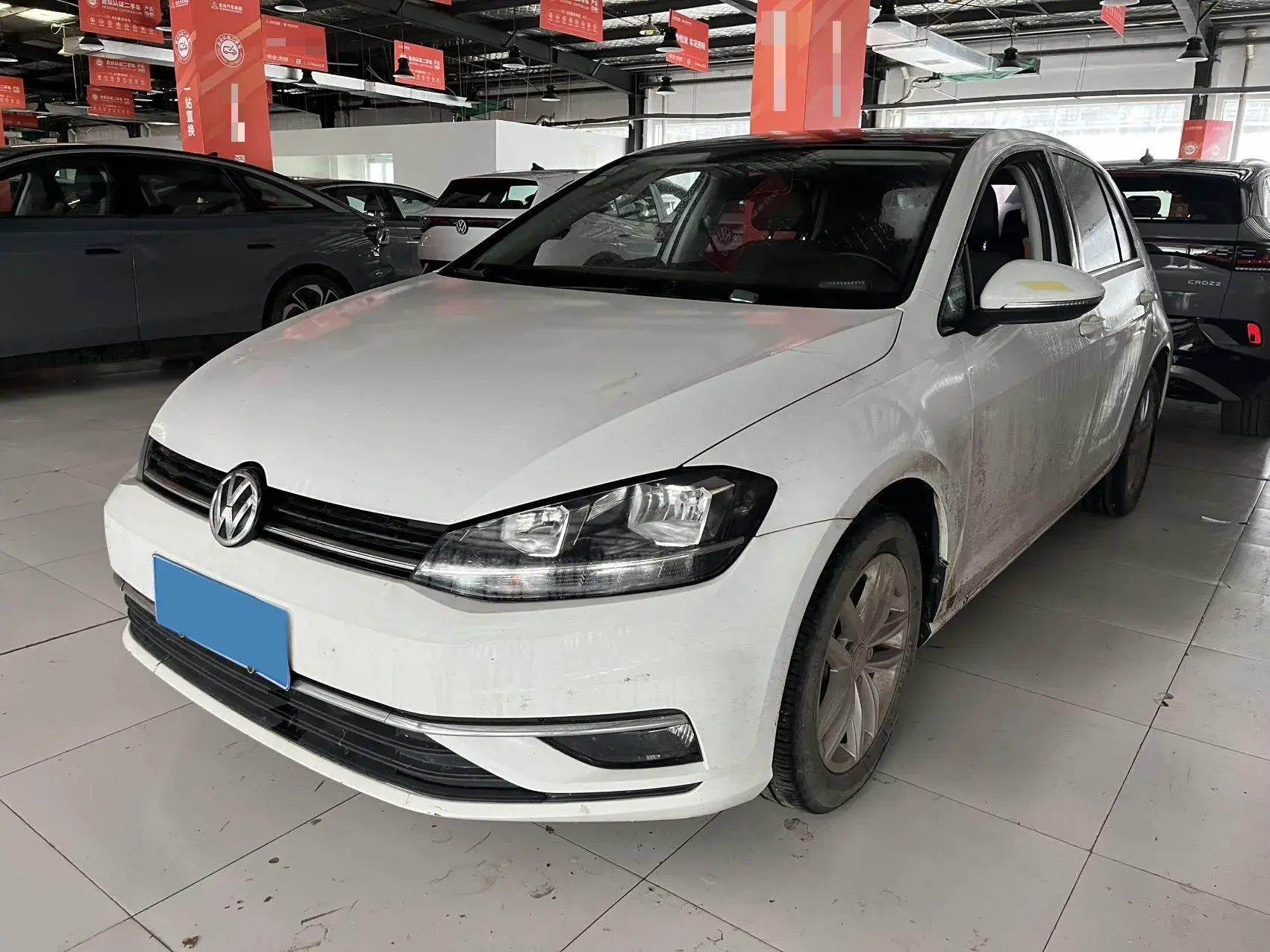 2018 VOLKSWAGEN GOLF view 1