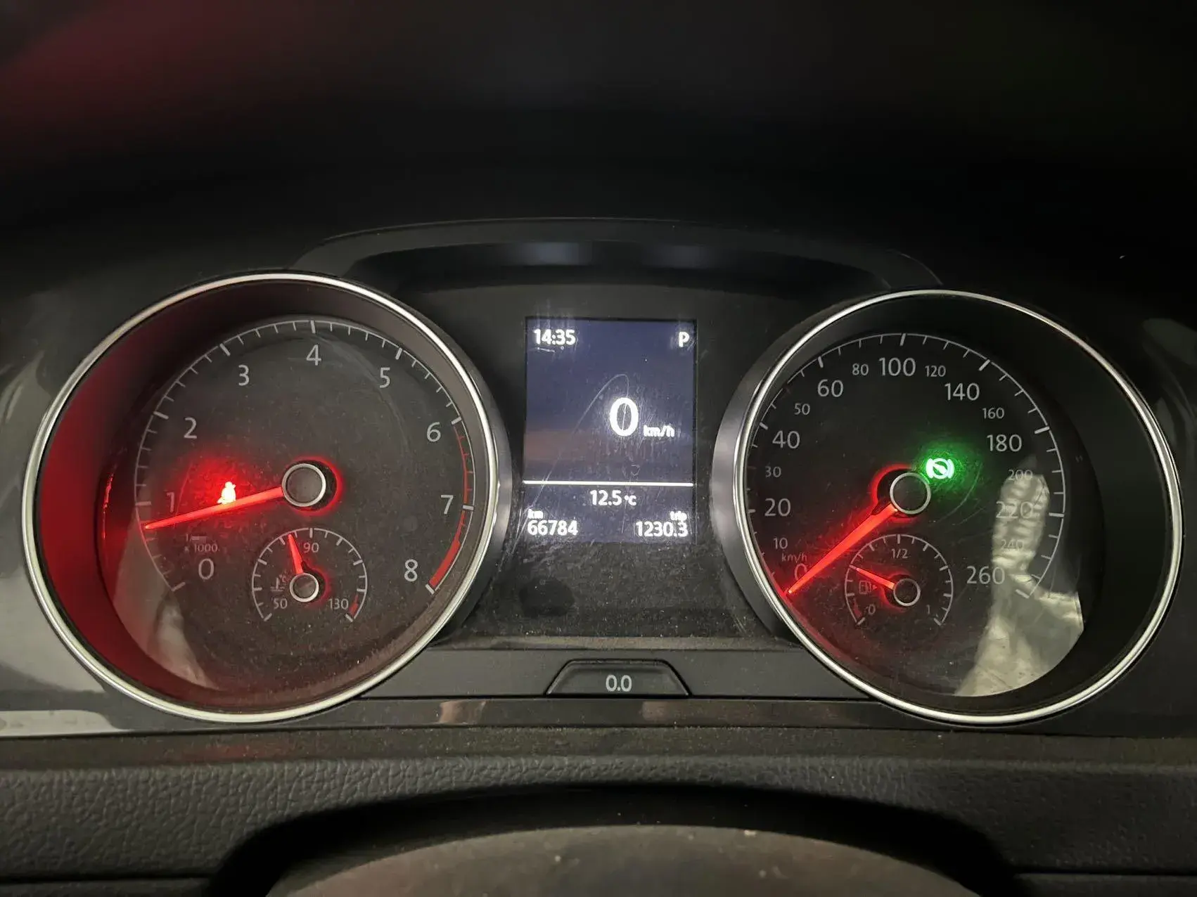 2018 VOLKSWAGEN GOLF thumbnail 4