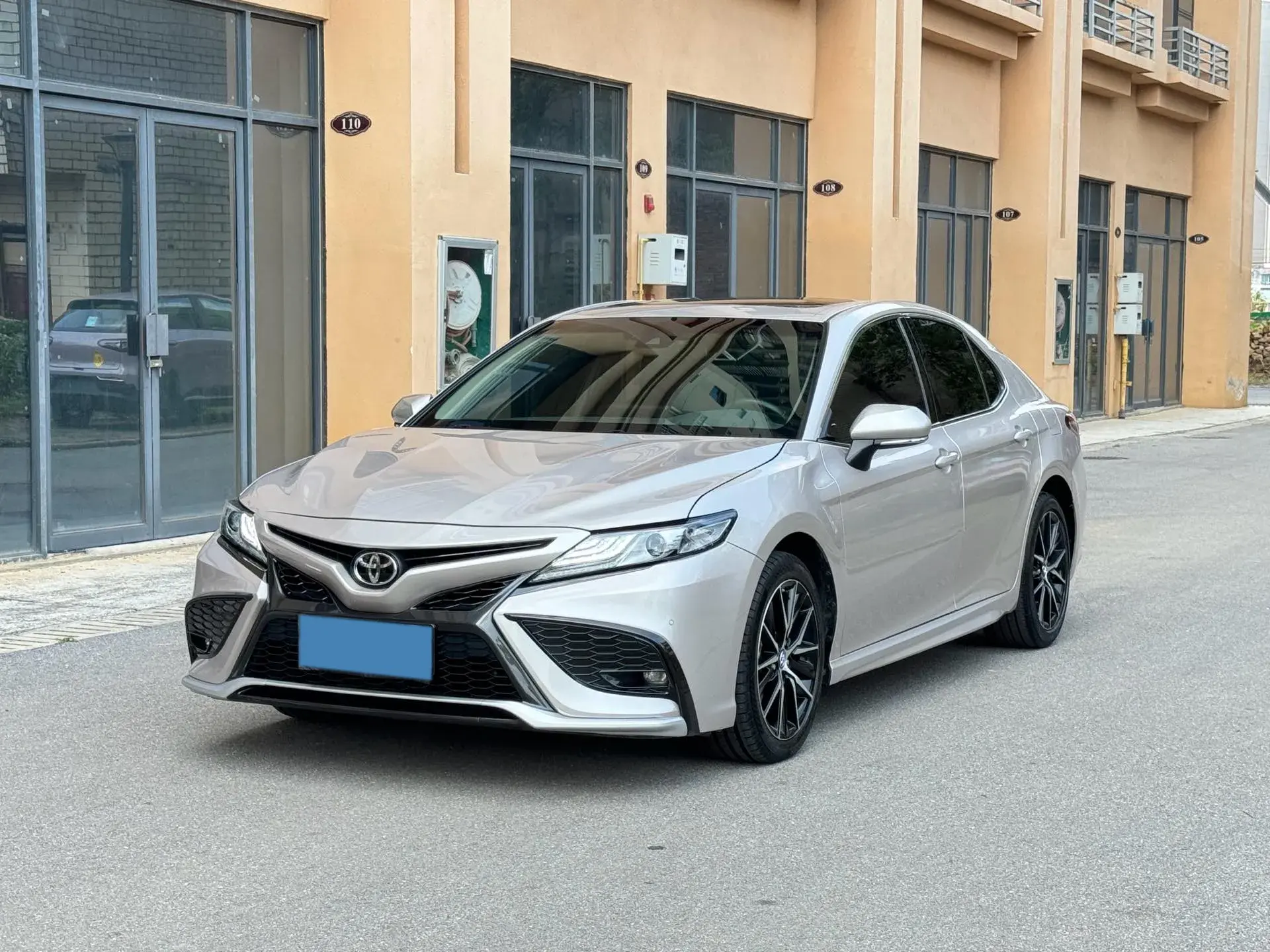 2021 TOYOTA CAMRY view 1