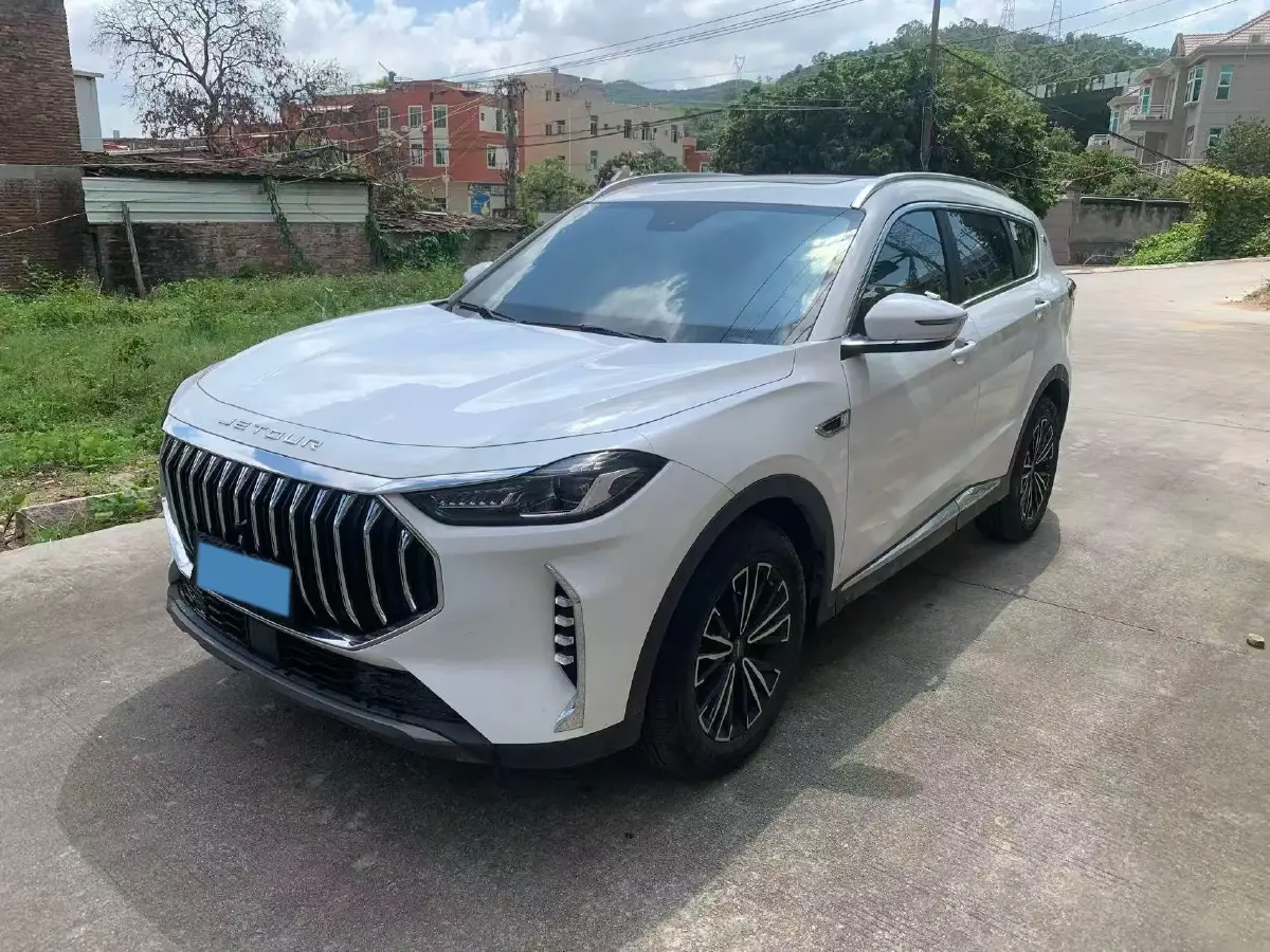 2023 Jetour X70 Plus 1.5T 156HP L4 6MT