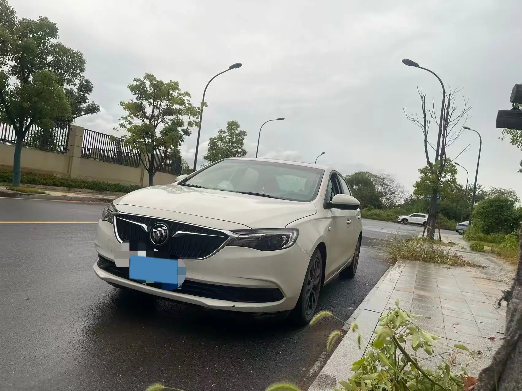 2020 BUICK VERANO view 1