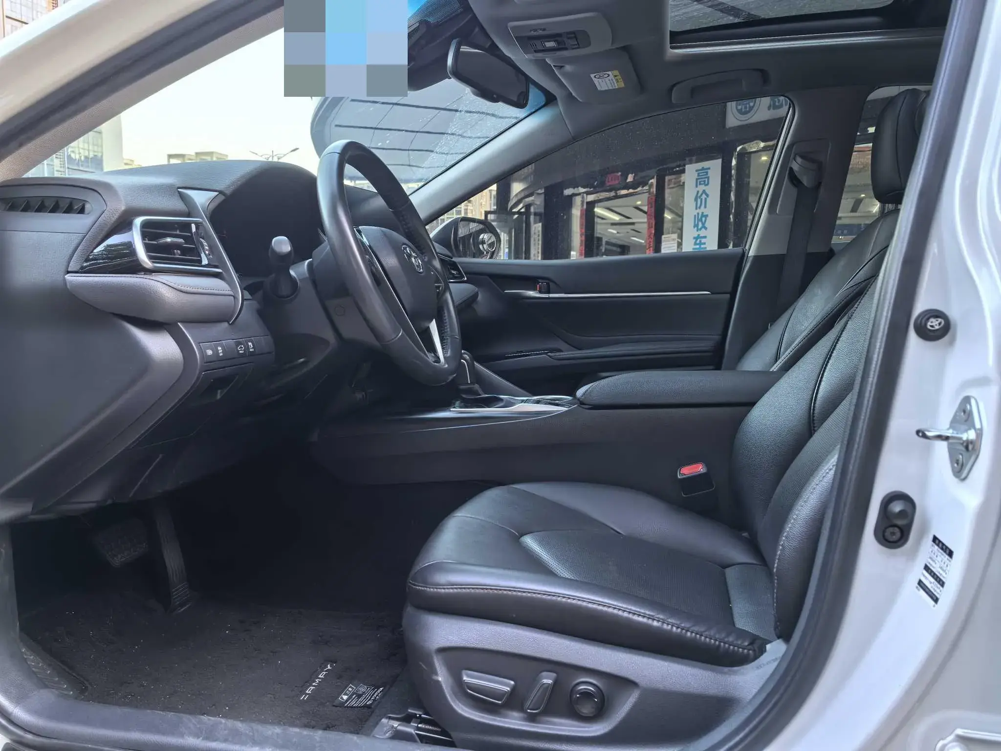 2021 TOYOTA CAMRY thumbnail 4