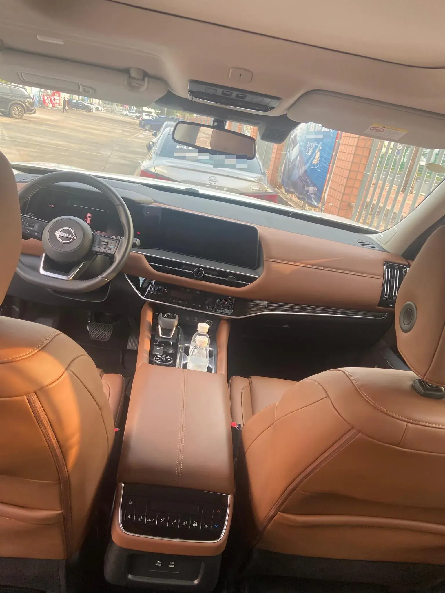 2024 NISSAN PATHFINDER thumbnail 4