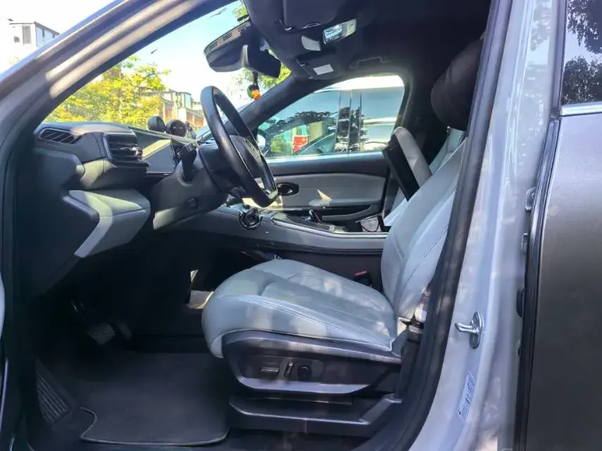 2020 NIO EC6 thumbnail 3