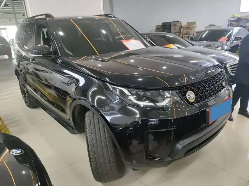 2018 LAND ROVER thumbnail 2