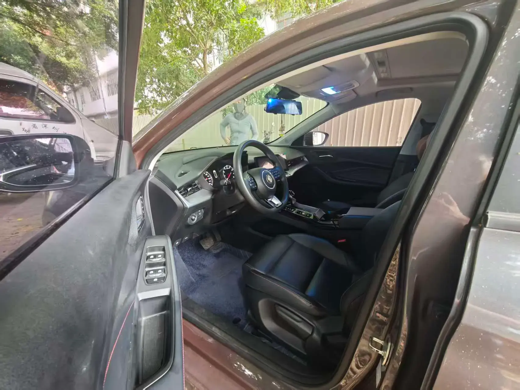 2021 MG 5 thumbnail 2