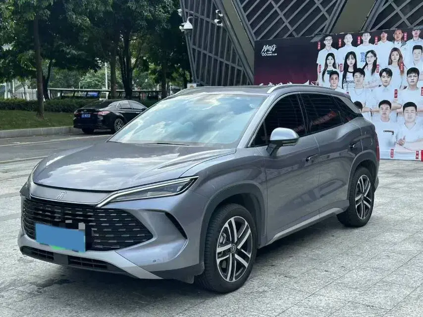 2024 BYD SongL DM-i 1.5L 101HP L4 E-CVT PHEV 18.3KWH