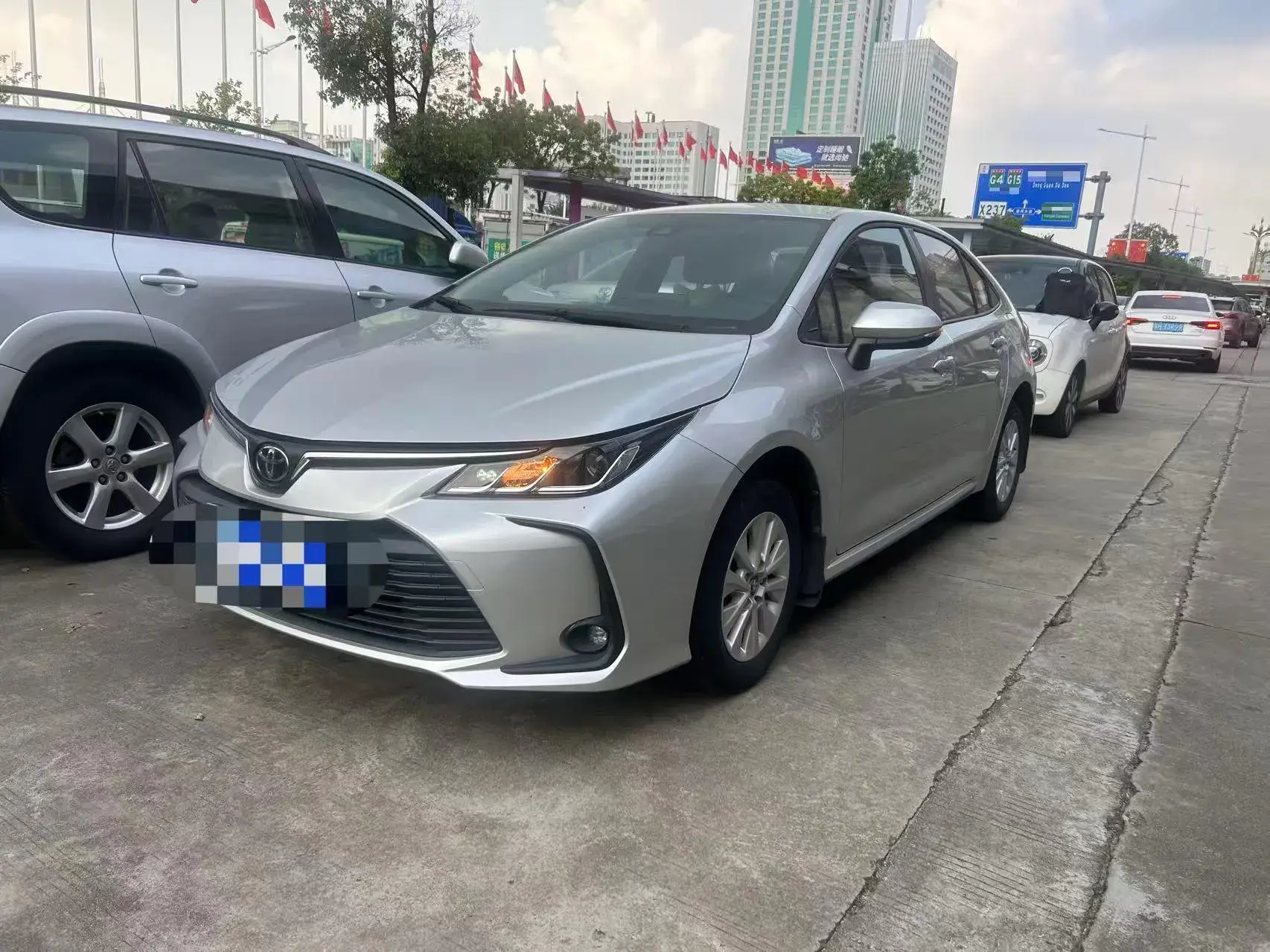 2022 TOYOTA COROLLA view 1