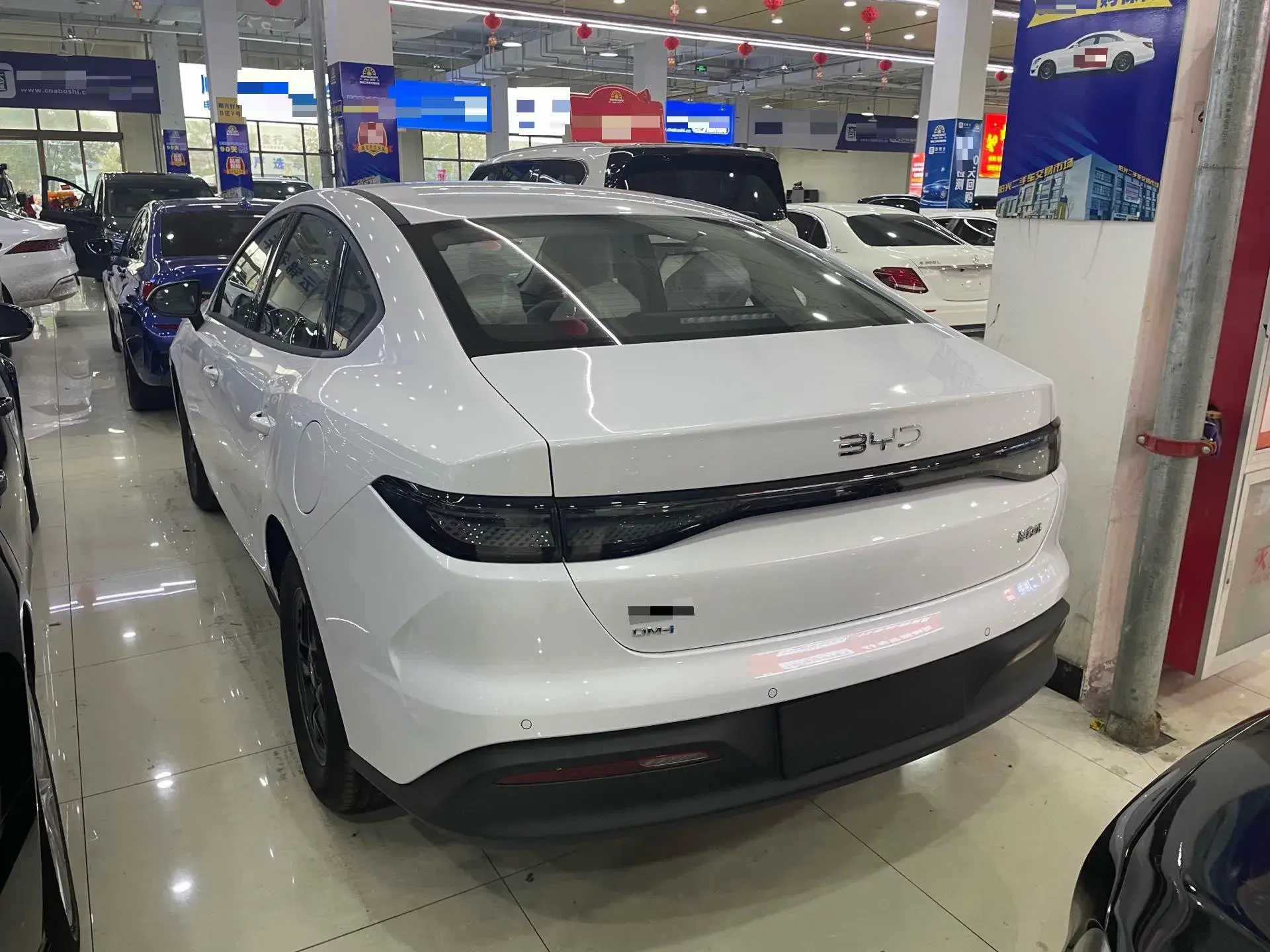 2025 BYD SEAL05 thumbnail 2