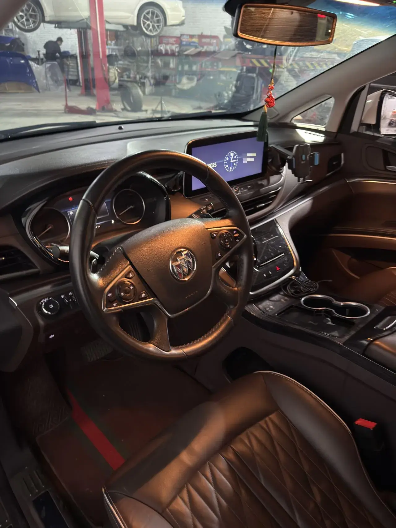 2022 BUICK GL8 thumbnail 4