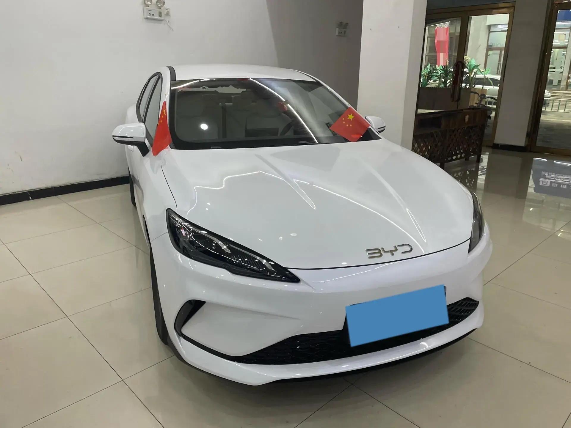 2025 BYD SEAL05 thumbnail 2