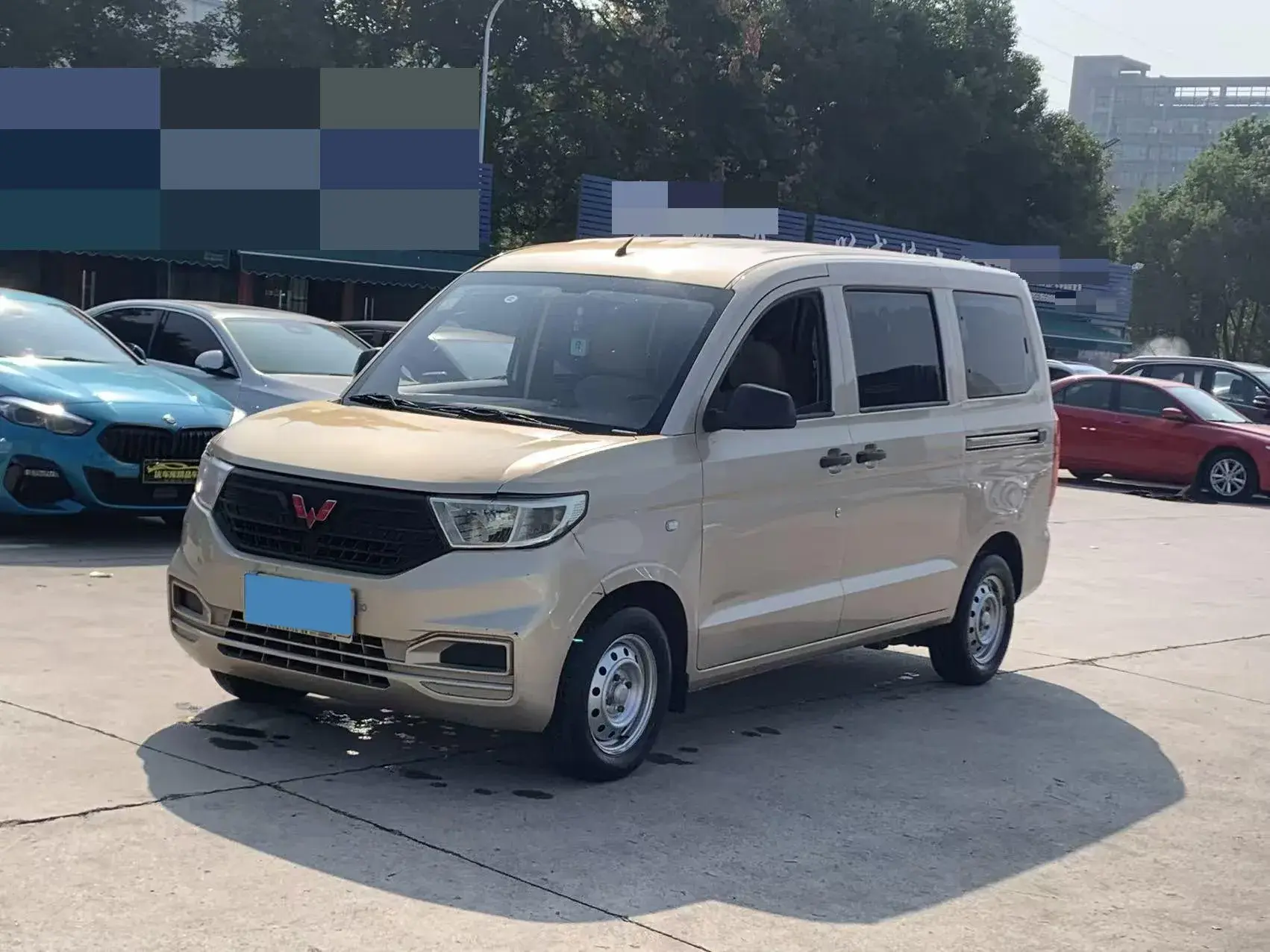 2022 WULING HONGGUANG view 1