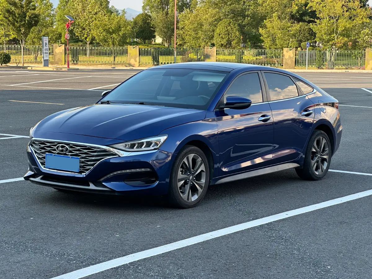 2019 Hyundai La Festa 1.6T 190HP L4 7DCT