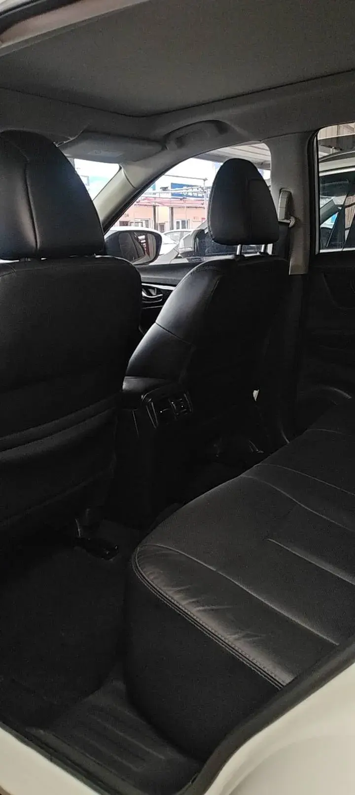 2019 NISSAN X-TRAIL thumbnail 4