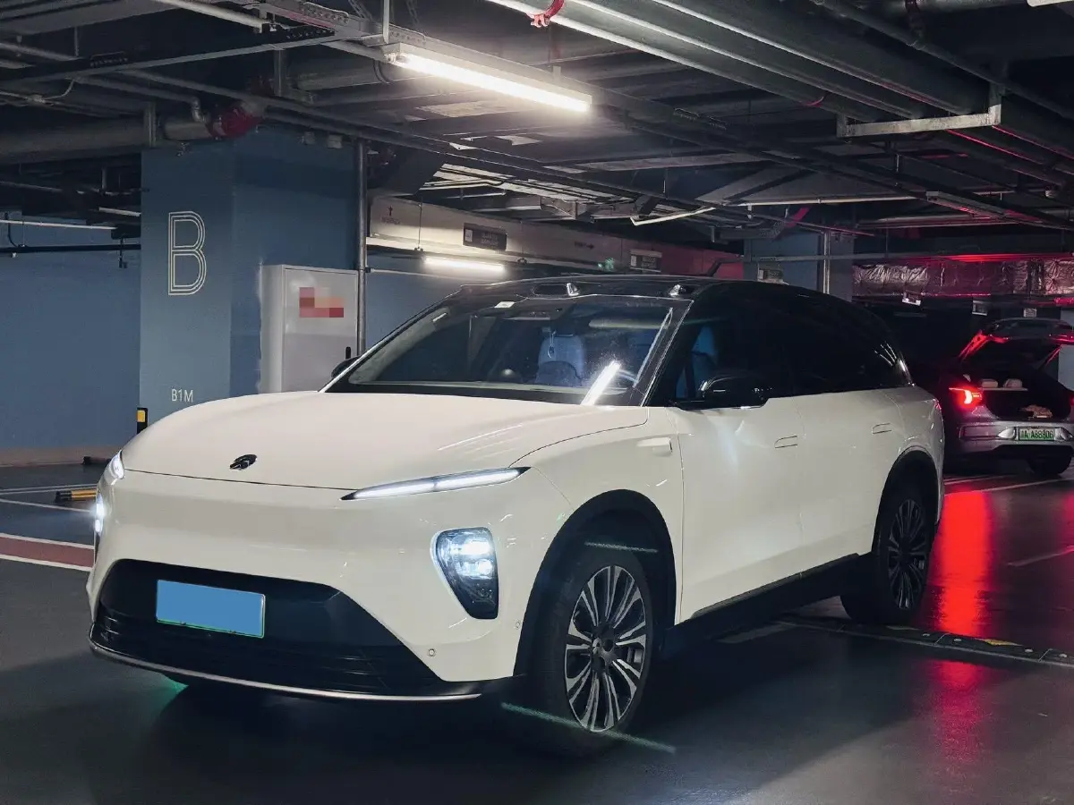 2023 NIO ES8 BEV 75KWH