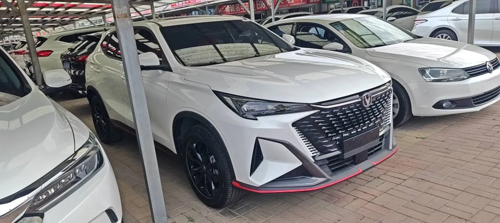 2025 ChangAn X5 PLUS 1.5T 188HP L4 7DCT,autocango,china used car exporter,china ev exporter,chinese used car exporter,chinese used ev exporter