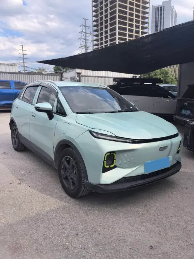 2022 GEOMETRY E thumbnail 3