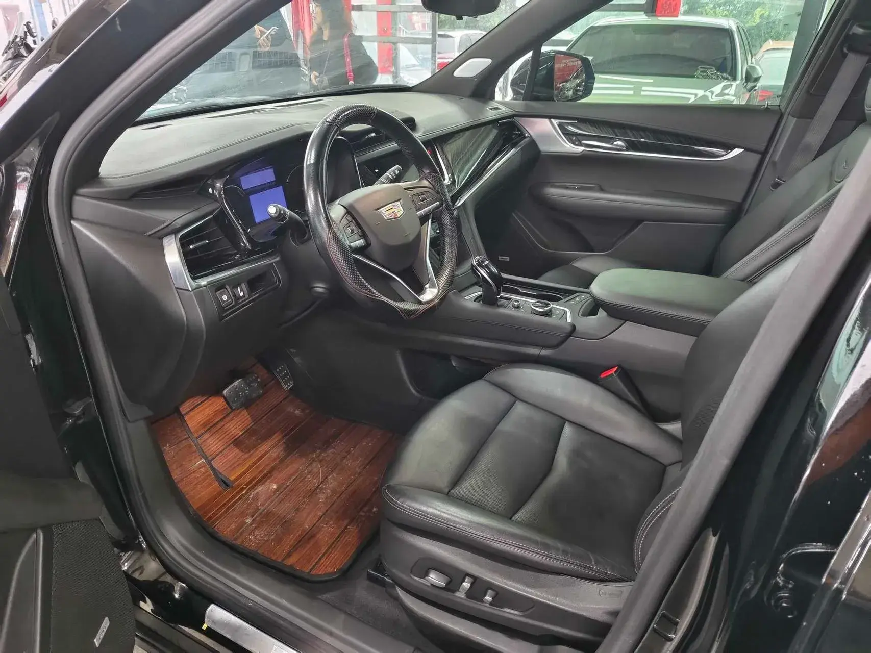 2022 CADILLAC XT6 thumbnail 2