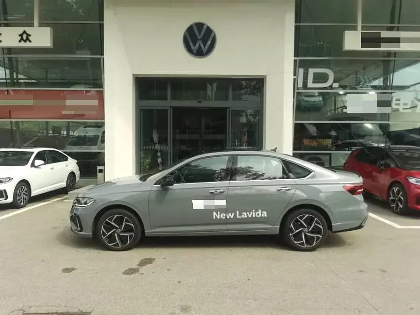 2023 VOLKSWAGEN LAVIDA thumbnail 2