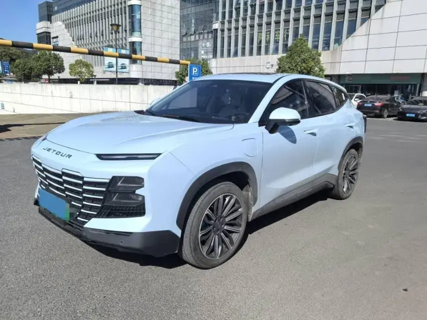 2022 Jetour DASHING i-DM 1.5T 156HP L4 3DHT PHEV 19.27KWH