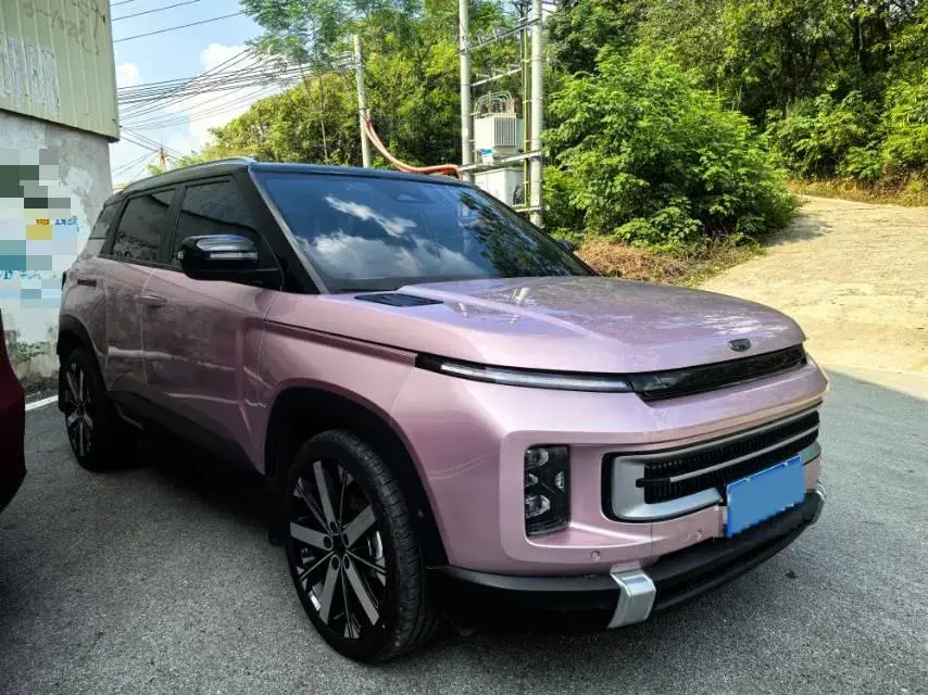 2023 GEELY ICON thumbnail 3