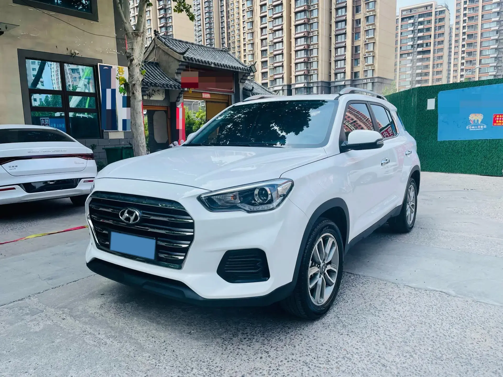 2019 HYUNDAI IX35 view 1