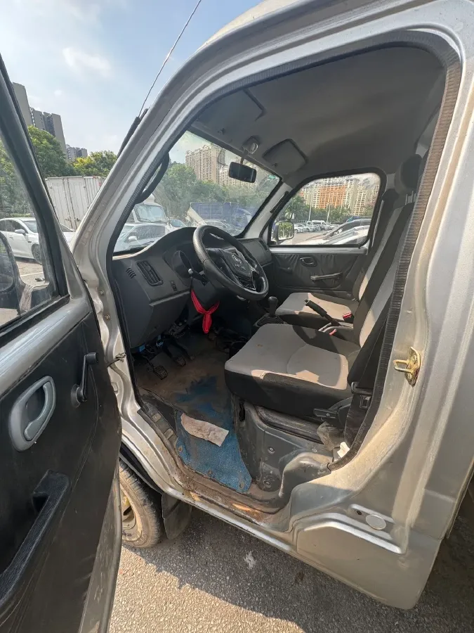 2017 DongFeng Forthing Joyear X5 1.6L 122HP L4 5MT,autocango,china used car exporter,china ev exporter,chinese used car exporter,chinese used ev exporter