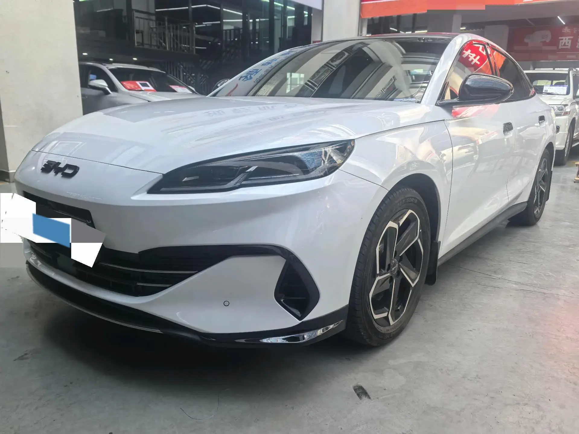 2024 BYD SEAL view 1