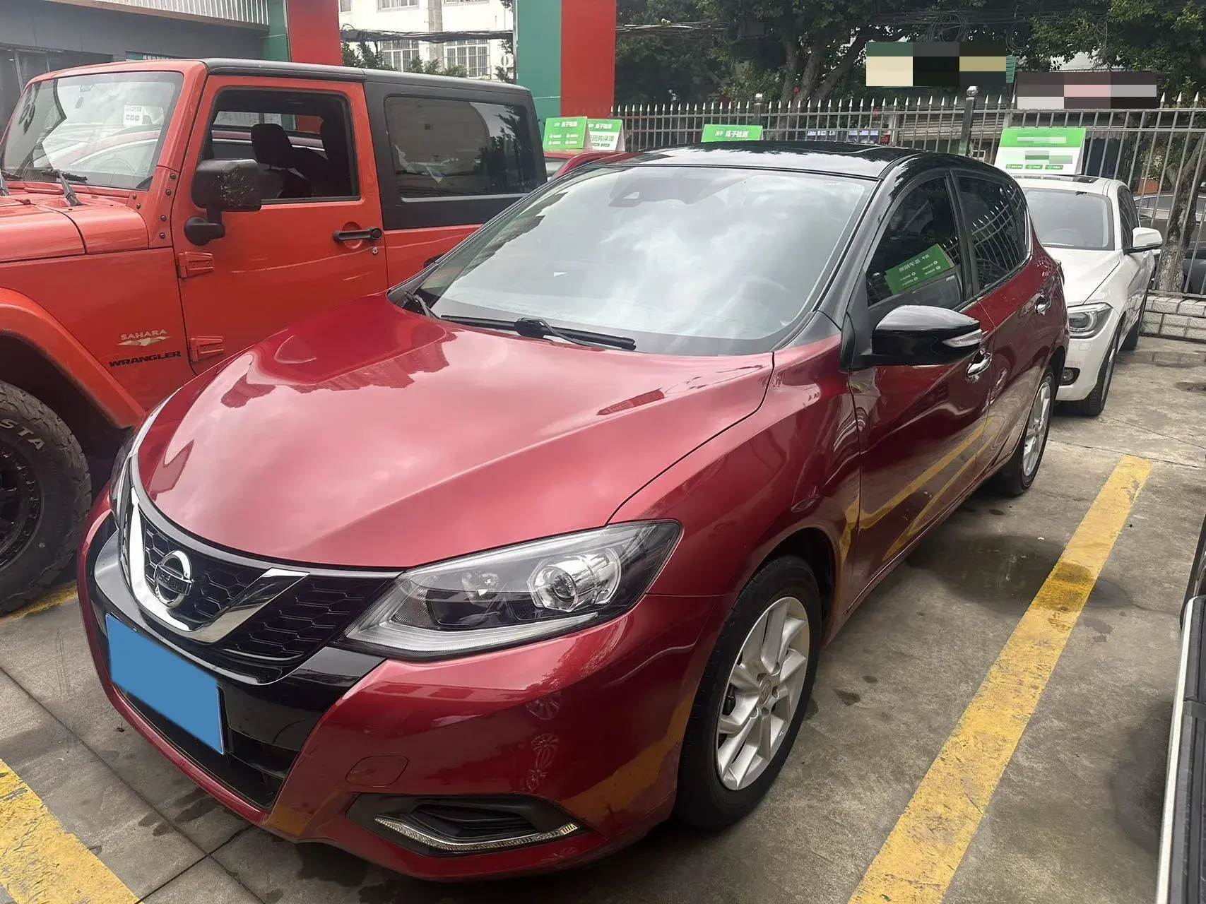 2020 NISSAN TIIDA view 1