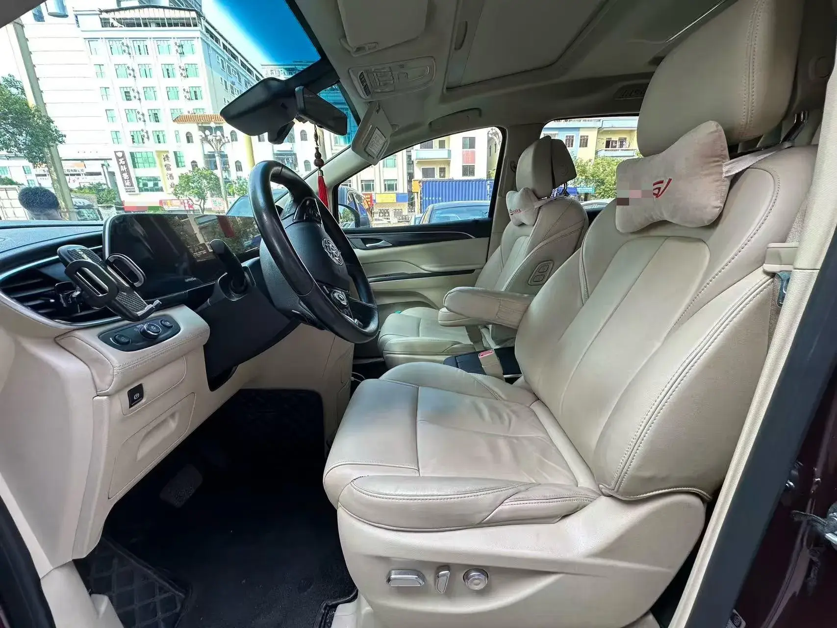 2022 BUICK GL8 thumbnail 3