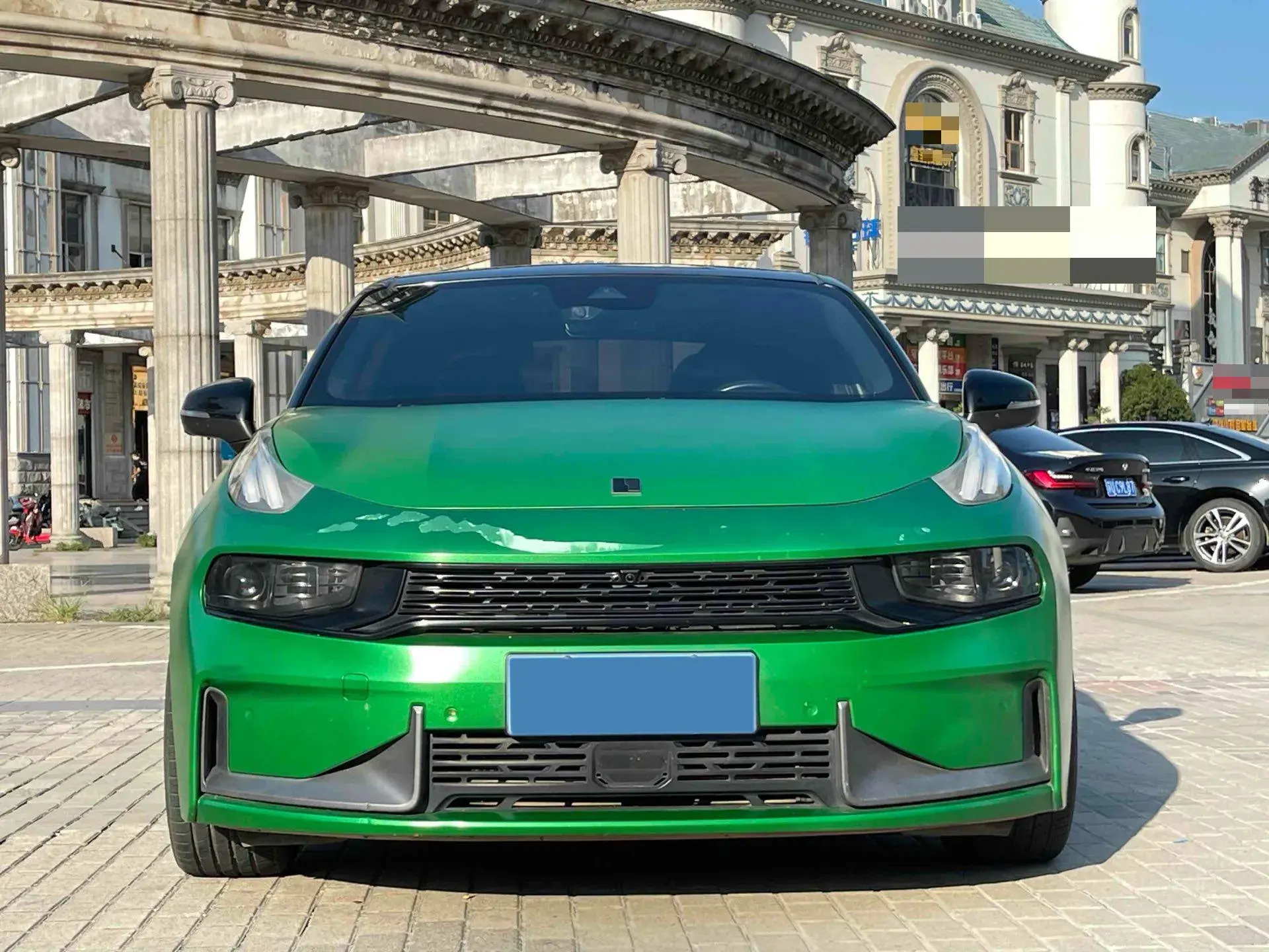 2018 LYNK&CO 03 thumbnail 2