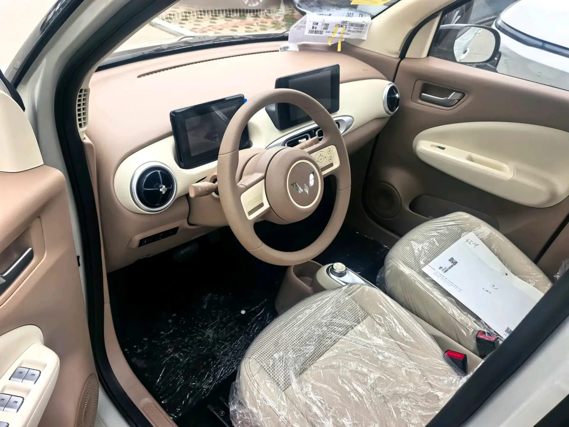 2025 WULING HONGGUANG thumbnail 4