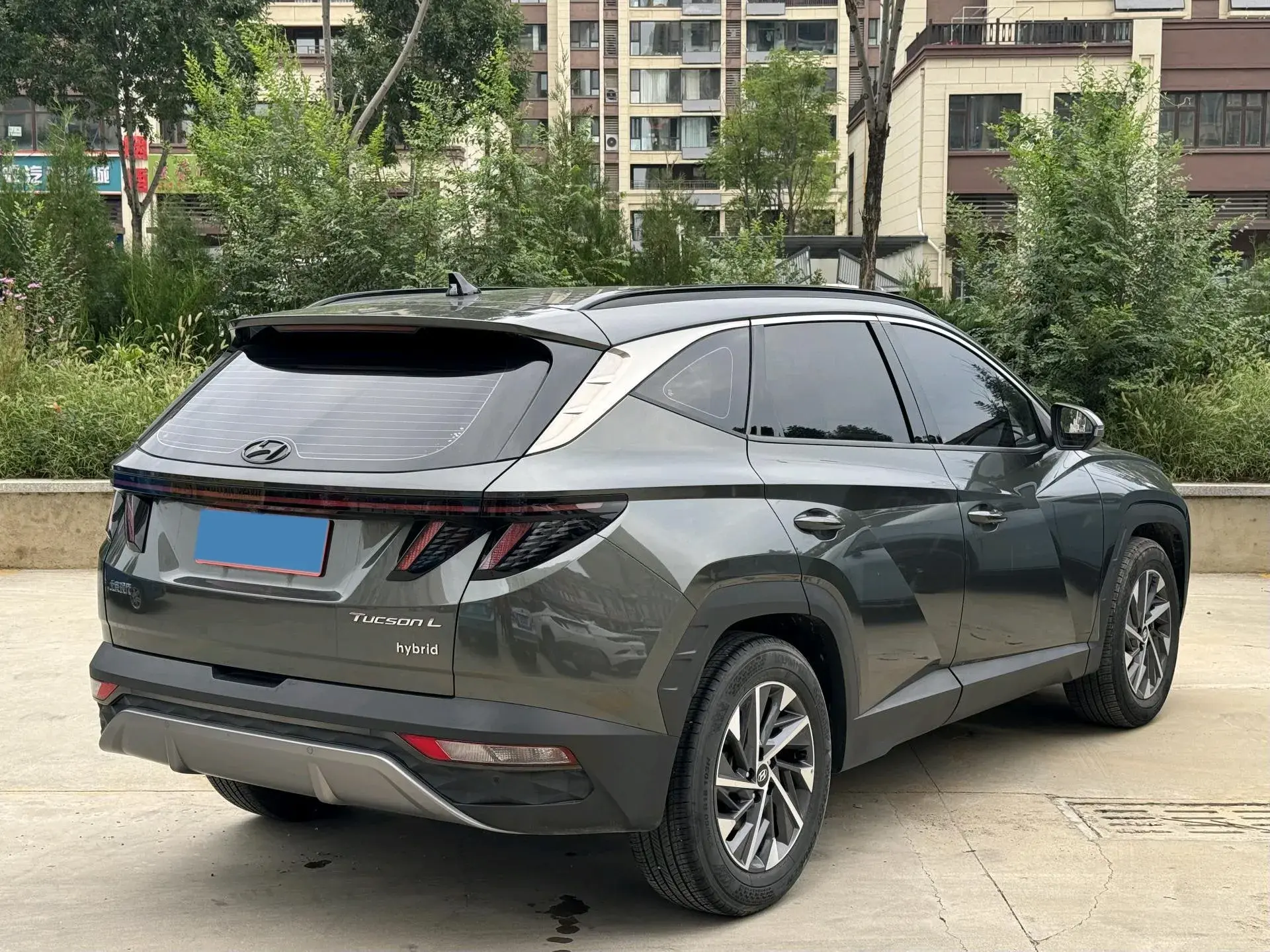 2022 HYUNDAI TUCSON thumbnail 4