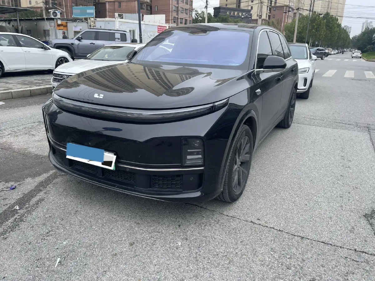2023 Li L7 Range Extended 154HP REEV 40.9KWH