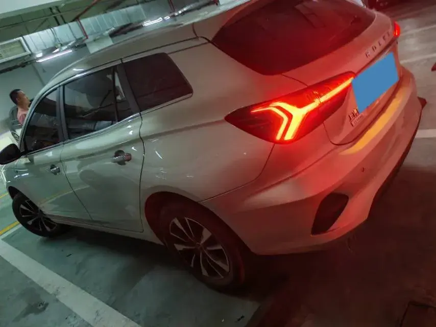 2020 ROEWE EI5 thumbnail 4