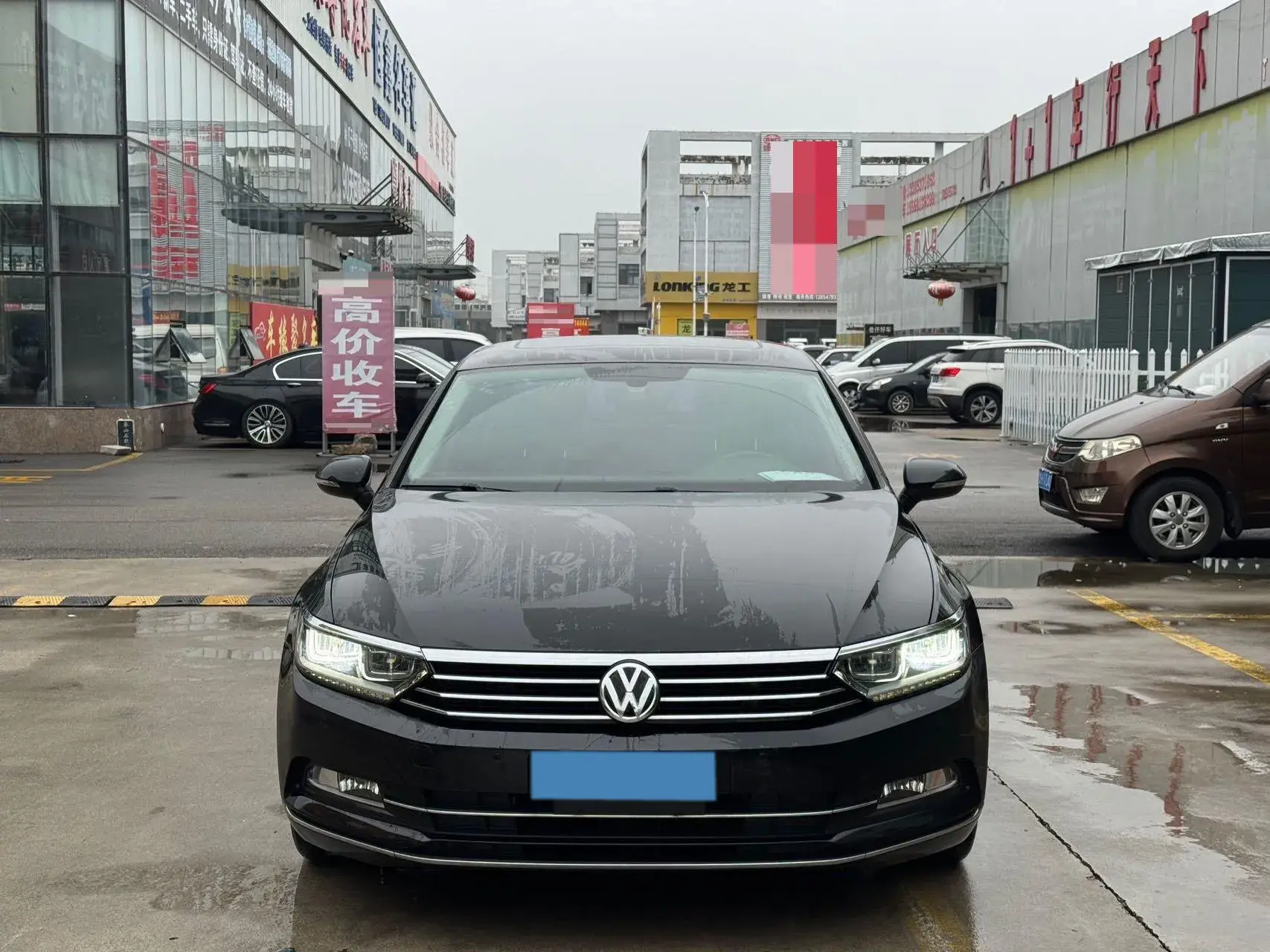 2018 VOLKSWAGEN MAGOTAN thumbnail 3