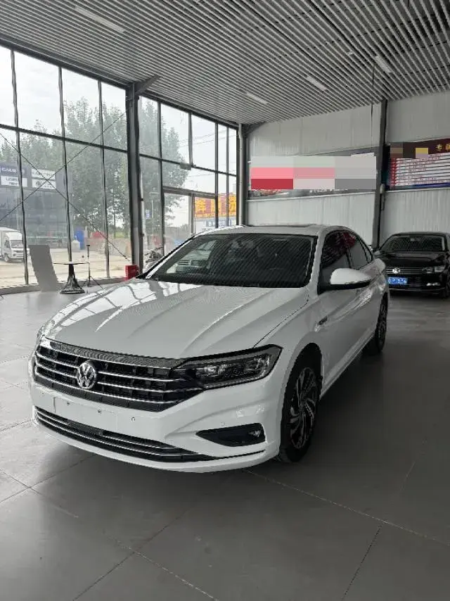 2020 VOLKSWAGEN SAGITAR view 1