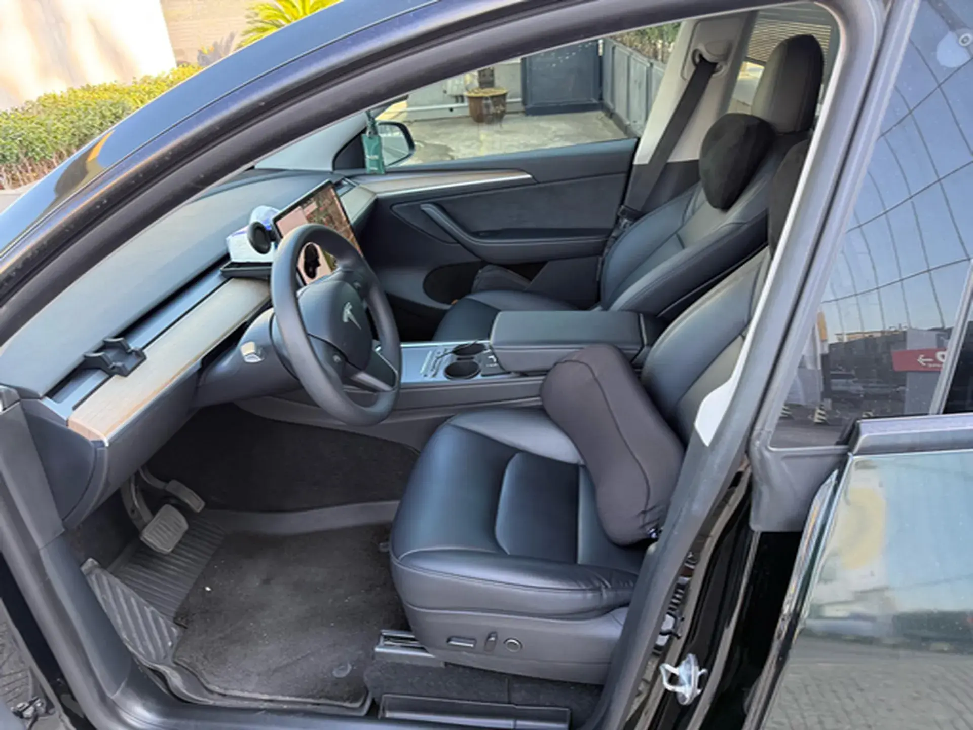 2021 TESLA MODEL thumbnail 3