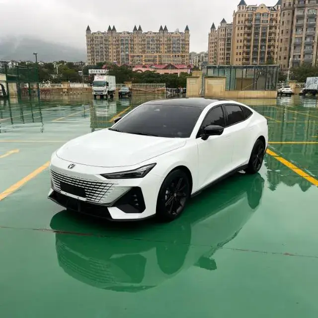 2022 ChangAn UNI-V 1.5T 188HP L4 7DCT