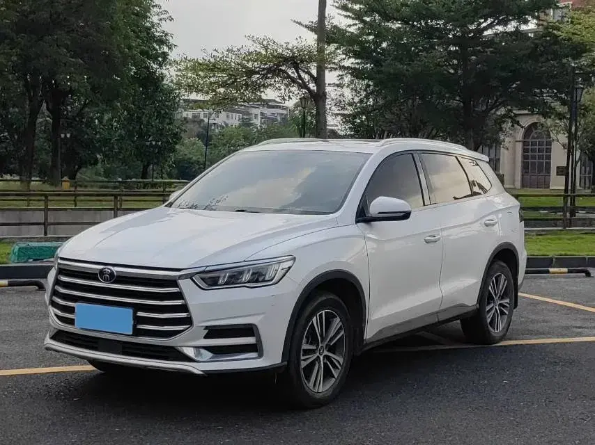 2019 BYD SONG view 1